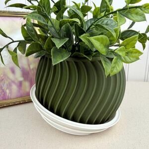 The Sonar Planter, Indoor Flower Pot, Tabletop Planter, Swirl Pattern